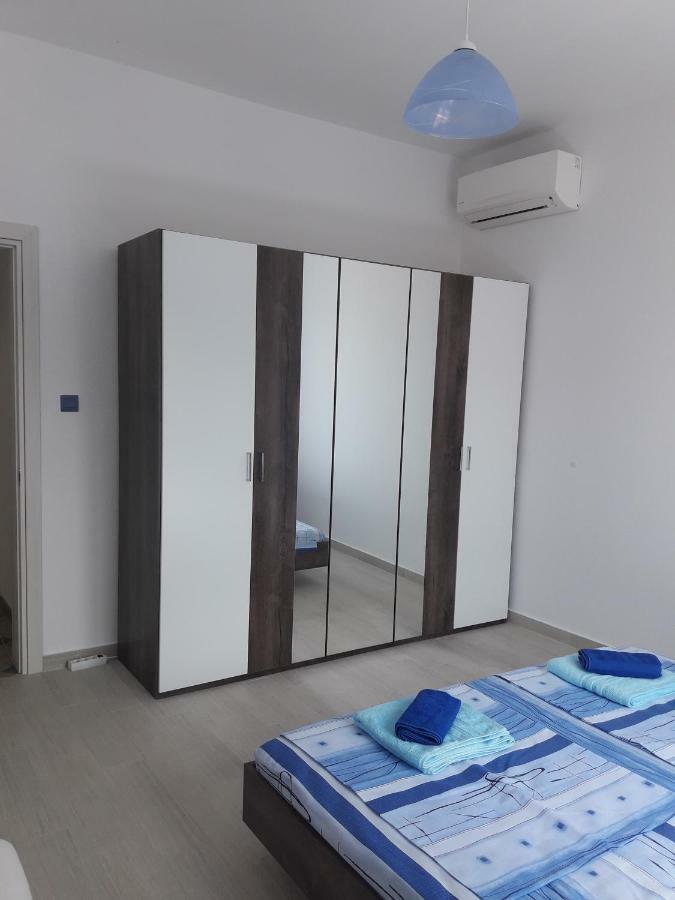 Island Apartment Kavála ภายนอก รูปภาพ
